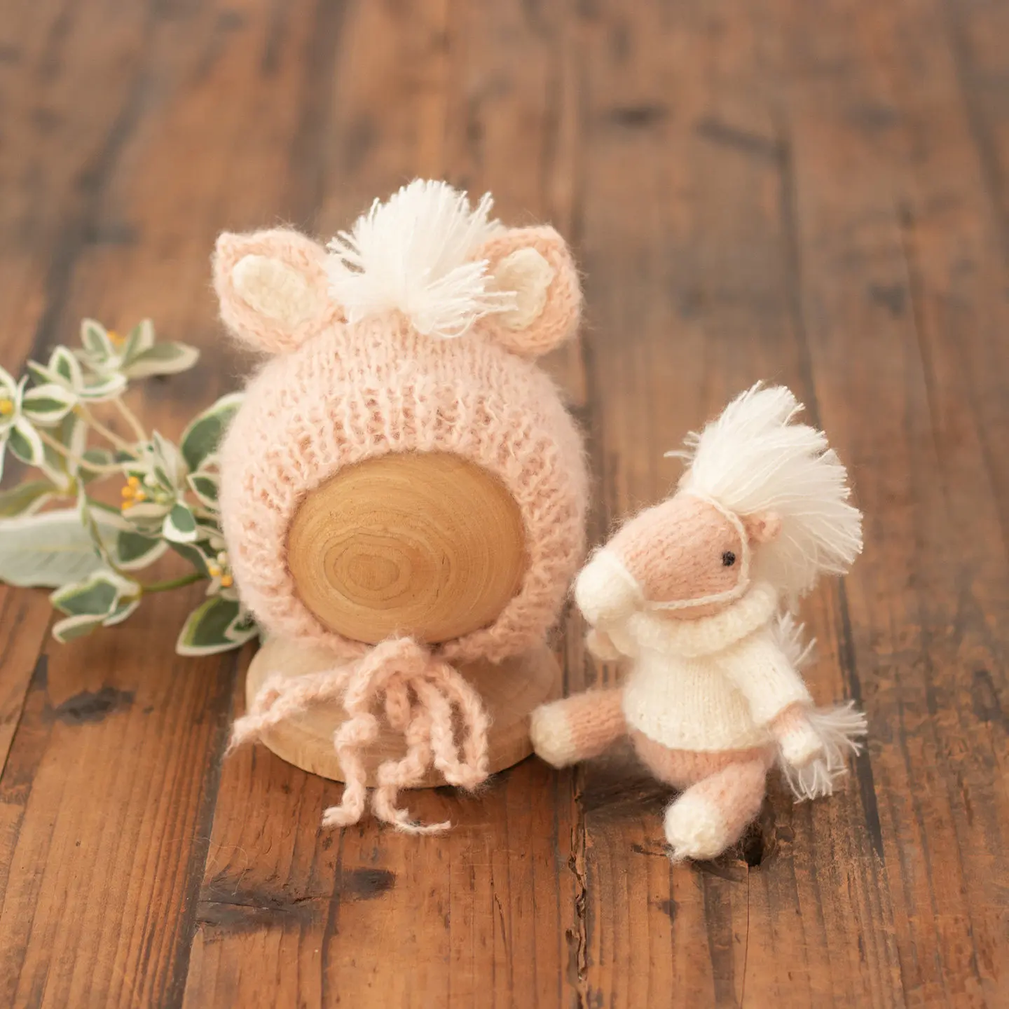 horse doll & hat-6